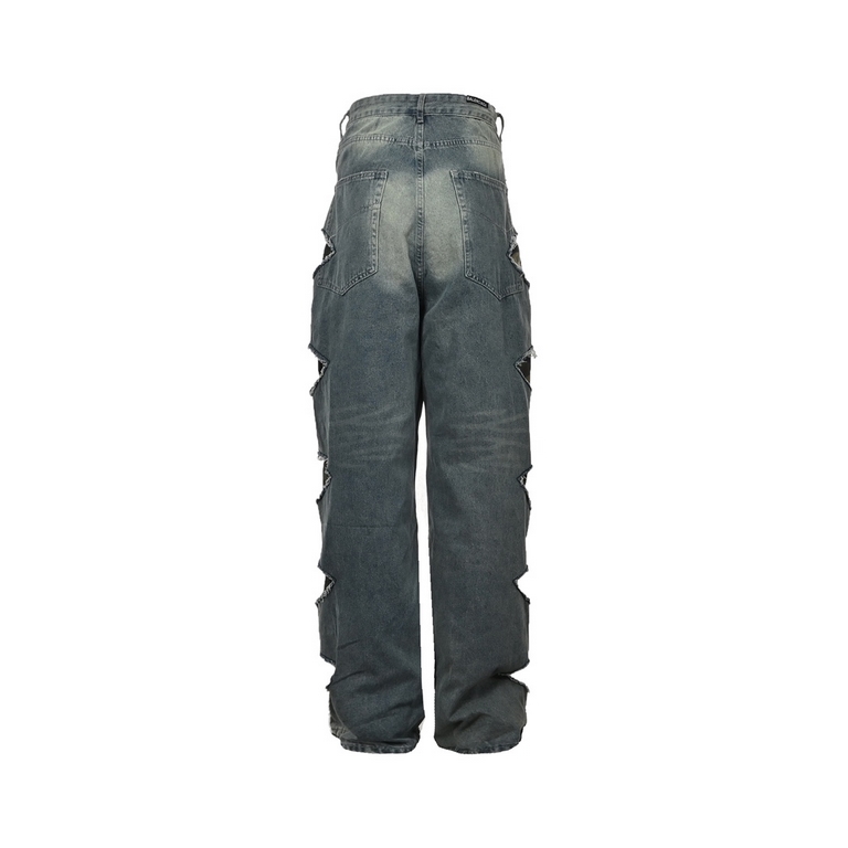 BalenciagaBalenciaga Knife Cut Ripped Camouflage Double JeansFabric custom woven and dyed raw denim, denim with a very high quality texture! Double-layer fabric with custom camouflage twill lining in cotton for comfort a