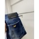 Armani, 2023 latest products, counter synchronization is available, the original single goods, washed casual jeans, imported original washed stretch fabric, comfortable and elastic, original hardware accessories decorati