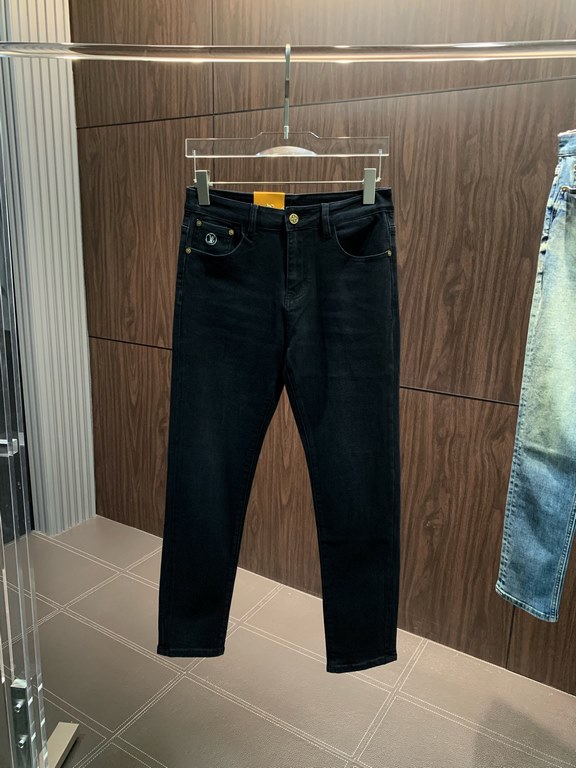 LV Louis Vuitton exclusive exclusive new models Slim models small straight jeans, high-end version! Counter customized fabrics Breathable comfort, impeccable details, brand elements design concept, reflecting high qualit