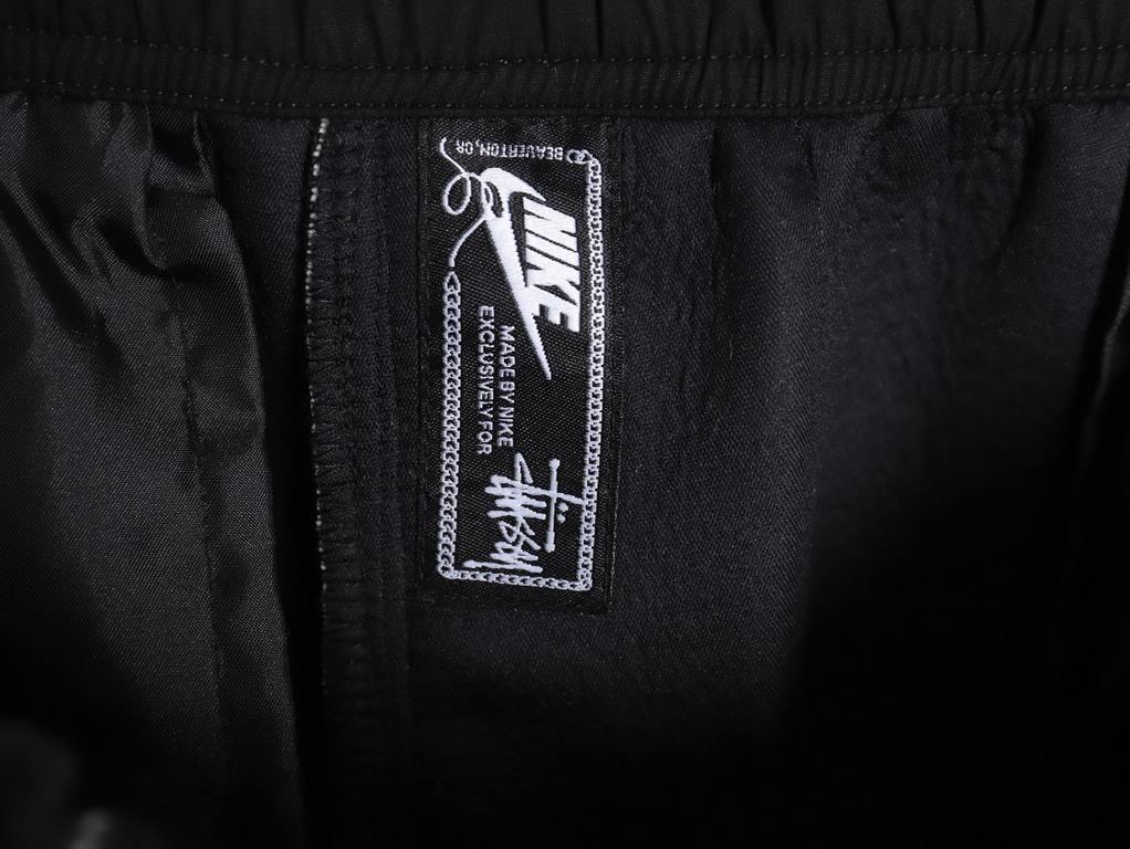 Nike x Stussy Nike Stussy co-branded SS23 wool striped straight long casual pantsIt took two months to customize the fabric Original consistent (including wool) crafted version details to the top fabric thick every detai