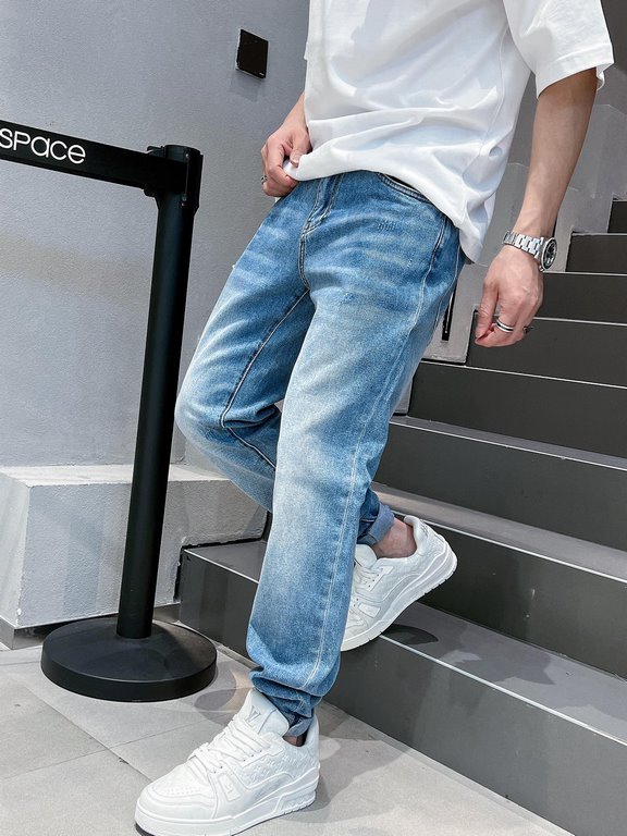 BUR original single men's fashion models denim jeans, Hong Kong trading company goods, pure foreign channels, top Thai OEM products, the official website to promote the sale of the latest limited edition of the Year of t