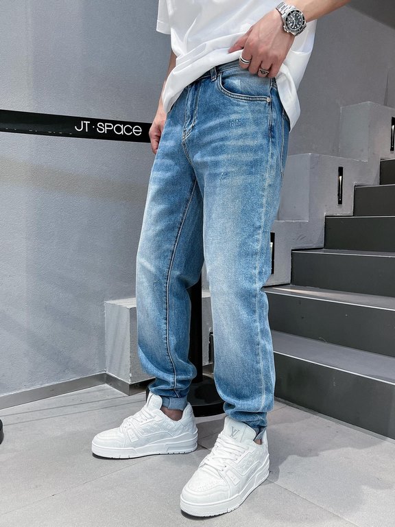 BUR original single men's fashion models denim jeans, Hong Kong trading company goods, pure foreign channels, top Thai OEM products, the official website to promote the sale of the latest limited edition of the Year of t