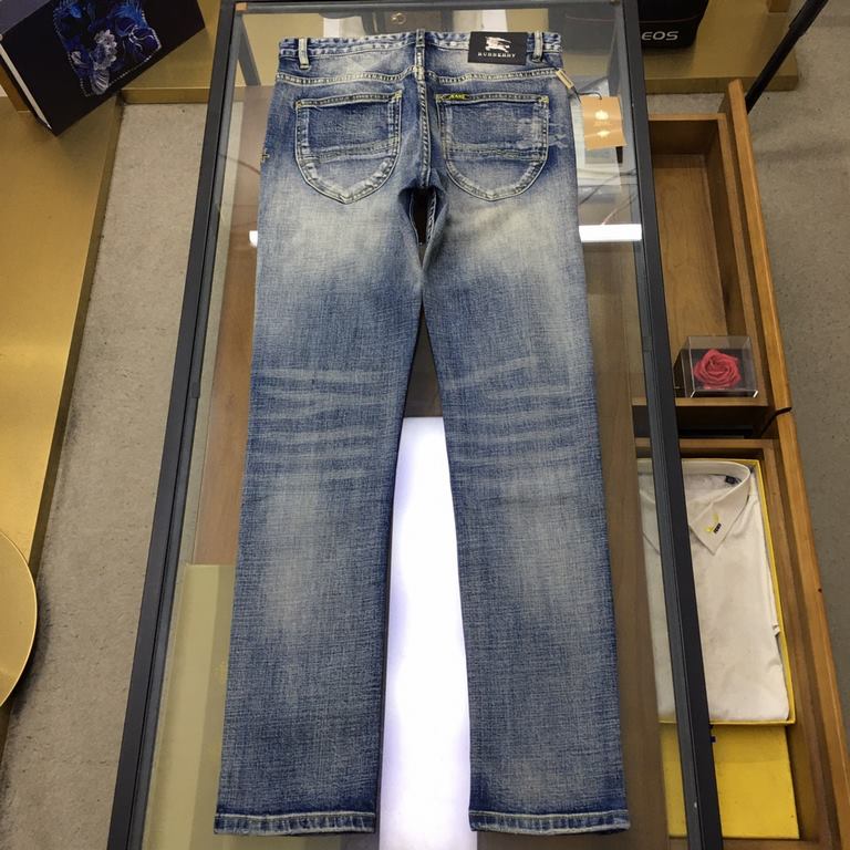 New products   Burebr...y 2023 summer latest products, counter synchronization is sold Original single goods, washed casual jeans, imported original washed stretch fabric, comfortable and elastic, back pockets exquisite 