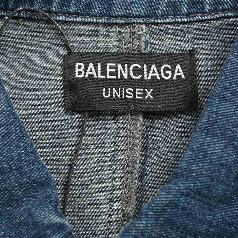 BalenciagaParisian 23Fw Deconstructed Pants Jeans JacketExclusive custom denim 460 grams of high-end custom fabrics, the process is tedious and extremely complex, the overall trouser jacket restructuring presents excelle