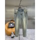 Fin's Family2023ss spring and summer new original single explosive jeans Super customized models Original hardware Super heavy craftsmanship The version is awesome, the details of the workmanship is impeccable! The style