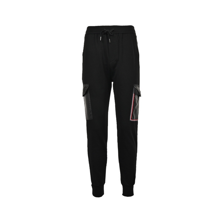 MonclerMoncler 23Fw Nylon Pocket Work PantsThe new splicing combination of workwear large pockets sports elastic drawstring sweat pants, high quality tripe fabric, super soft special feel, super texture comfortable soft 