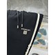 Givenchy new casual pants for fallwinter 2023! Synchronized sale on the official website. Brand classic LOGO casual pants , custom fabric, excellent comfort, strong hand touch. Highly recognizable, perfect quality crafts