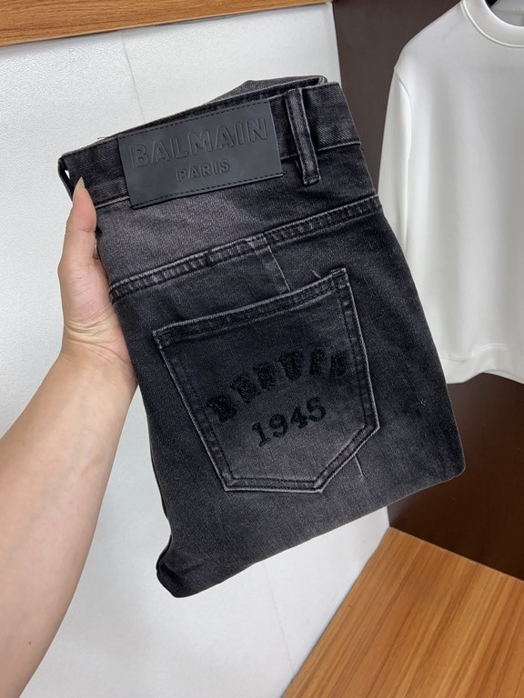 Balmain fall modelsThe new model of jeans Small Straight Counter available Physical store extreme jeans   Counter original 11 good goods for all ages. The highest version of the market imported fabrics from Europe. Comfo