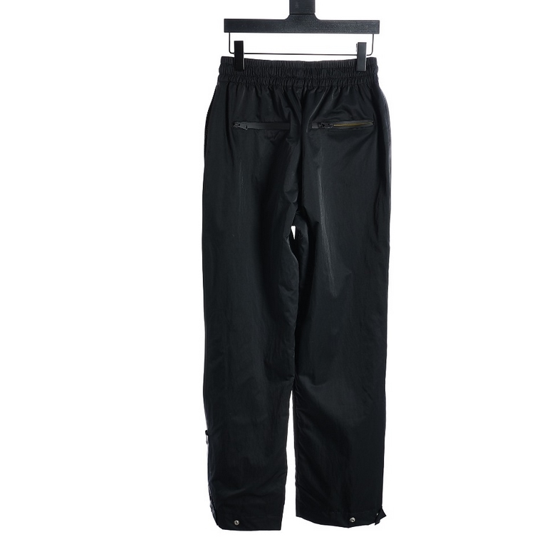 Bottega Veneta BV side zipper embossed rubber outdoor functional sports suit pantsThe original version of the domestic counter purchased to beat the version, the arrival of direct fixed weave cotton  nylon face cloth 70D