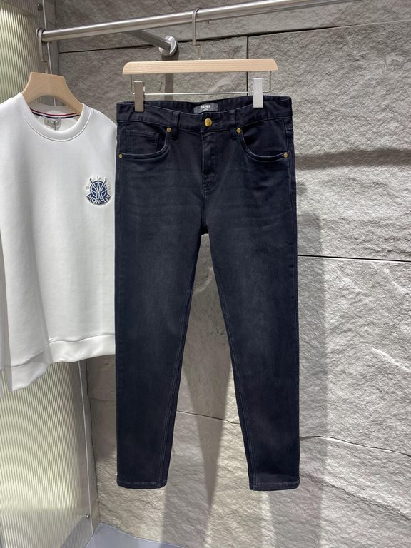 Fendi 23ss fall and winter new men's casual jeans, top quality! Channel order, official website synchronized sale! Original factory order denim cotton material! Suitable for casualformal wear all kinds of collocation ~ t