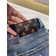 LV2023 early fall new casual jeans, high-end customized series. Imported high-density customized cotton tannin fabric comfortable and soft skin-friendly, straight and not easy to wrinkle, original hardware. In-kind shoot