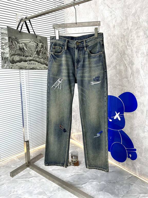 LV Louis Vuitton 2023 early fall new washed jeans, Z cabinet available, the original single ruthless goods, using the original micro-stretch fabric, simple and comfortable, unique design, creating a sense of simple lines