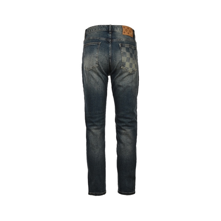 Louis Vuitton  Louis Vuitton 23Fw Checkerboard Pocket JeansSo far this year to do the most awesome jeans, heavy wash process, hidden mystery details are very much, this time the main push of the pants whether the version