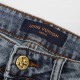 LouisVuittonLouis Vuitton jeans with LOGO printed on the back.So far this year to do the most awesome jeans, heavy washing process, hidden mystery details are very much, this time the main push of the pants whether versi