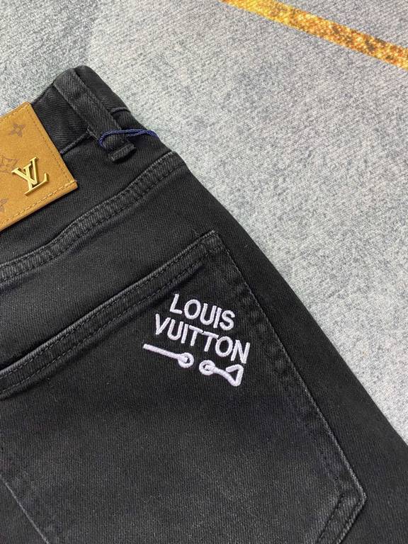 lv home 23SS new jeans fabric with elasticity high comfort embroidery design light color wash high end quality seriesSize 29.30, 31, 32, 33, 34, 36, 38