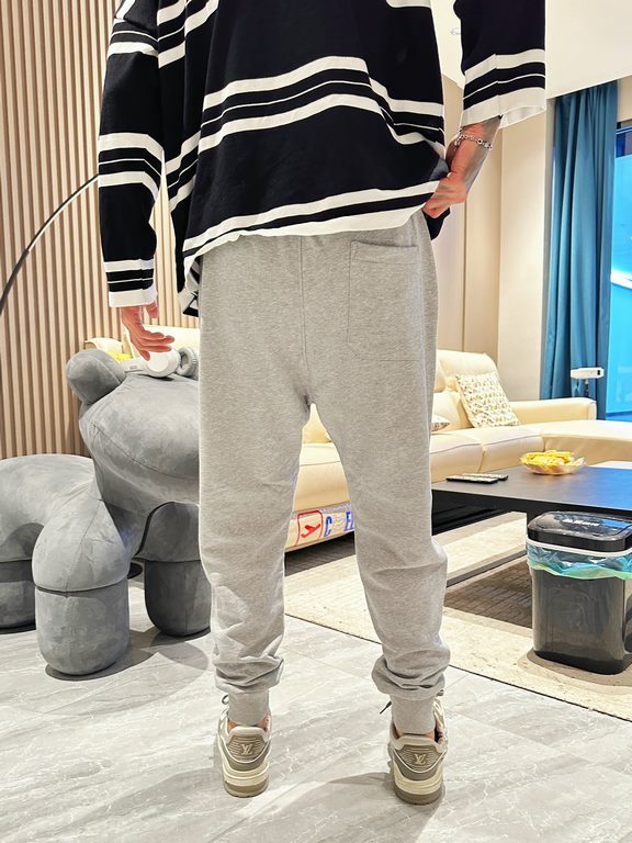 Kroxin 2023 new casual pants for fall and winter! Official website synchronization sale. Brand classic LOGO casual pants , customized fabric, excellent comfort, strong hand touch. Highly recognizable, perfect quality cra