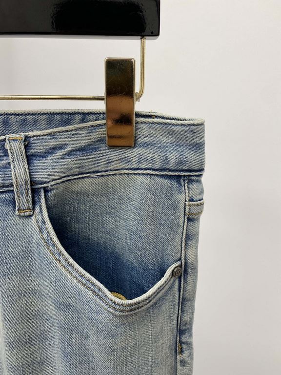 Dior, 2023 latest products, counter synchronization on sale, the original single goods, washed casual jeans, imported original washed stretch fabric, comfortable and elastic, the original hardware accessories decorative 