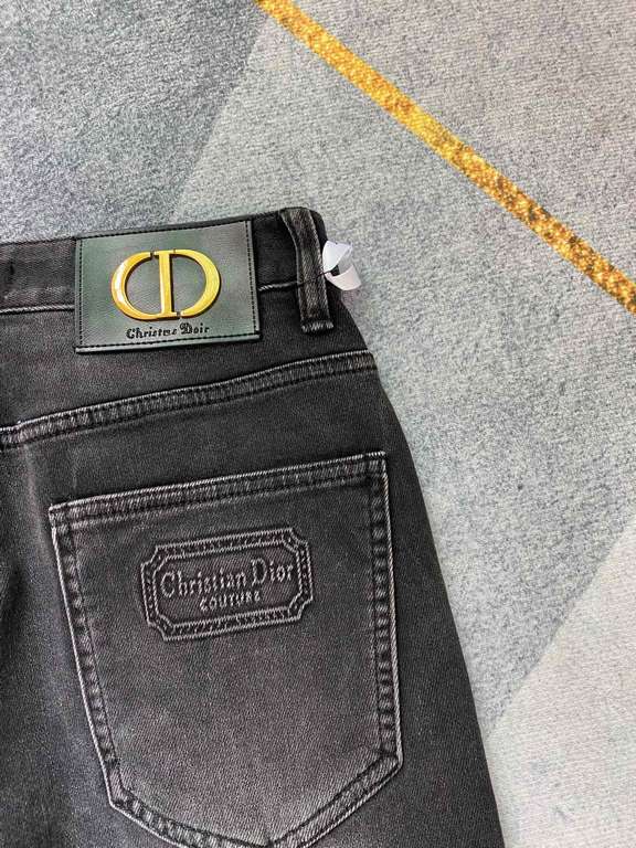 DH family 23SS new jeans fabric with elasticity high comfort Embroidery design light color wash high quality seriesSize 29.30, 31, 32, 33, 34, 36, 38