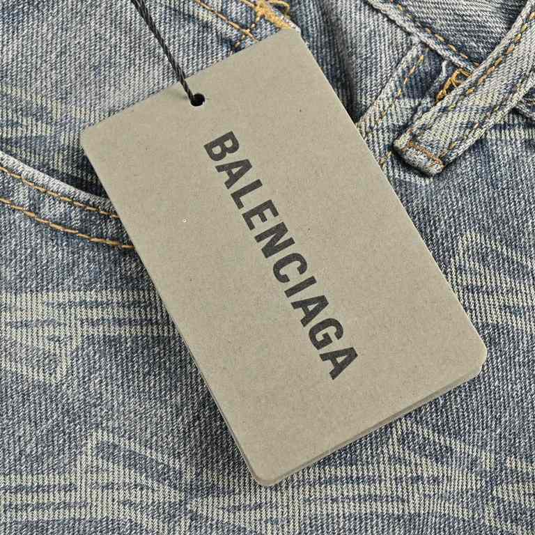 Balenciaga  Balenciaga Paris 23Fw Double B lock button full print wash jeansParis family Balenciaga new double B letters pop-up logo full print print jeans, jeans these years is definitely the existence of the closet occ