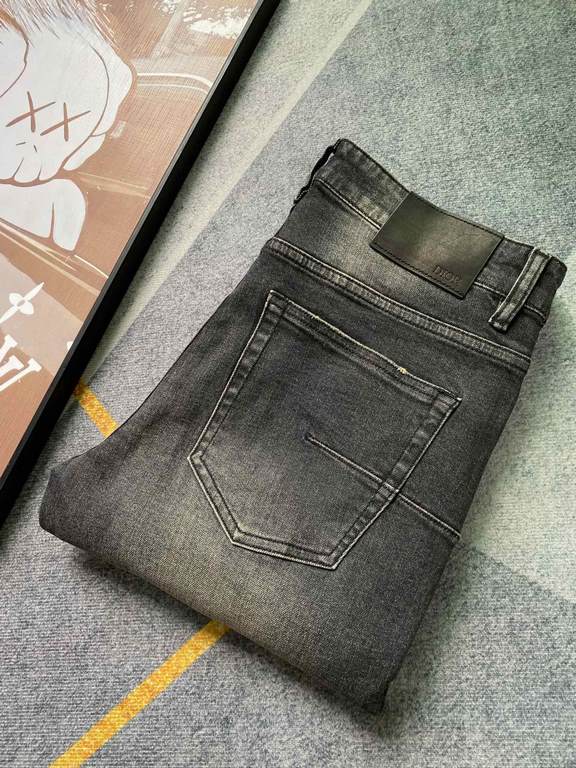 DH family 23SS new jeans Fabric with elasticity High comfort Embroidery design Light color wash High-end quality seriesSize 30, 31, 32, 33, 34, 36, 38