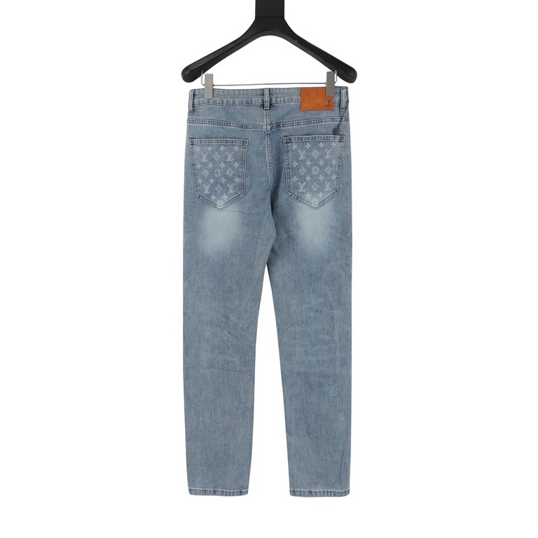 LouisVuittonLouis Vuitton Back Pocket Full Print LOGO JeansThis year so far as to do the most awesome jeans, heavy wash process, hidden mystery details are very much, this time the main push of the pants whether version 