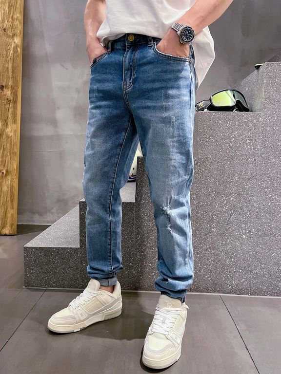 New] Varden family men's fashion models thin section denim jeans, Hong Kong foreign channel goods, high-end Japanese OEM production, 23 years of spring and summer new products, the interpretation of the Paris show models