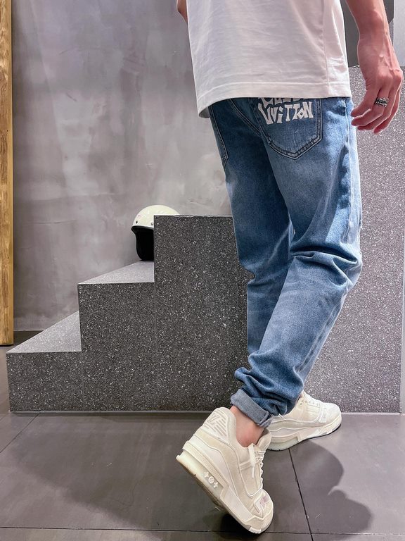 New] Varden family men's fashion models thin section denim jeans, Hong Kong foreign channel goods, high-end Japanese OEM production, 23 years of spring and summer new products, the interpretation of the Paris show models