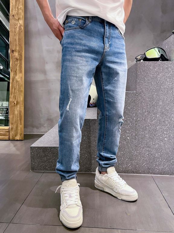 New] Varden family men's fashion models thin section denim jeans, Hong Kong foreign channel goods, high-end Japanese OEM production, 23 years of spring and summer new products, the interpretation of the Paris show models