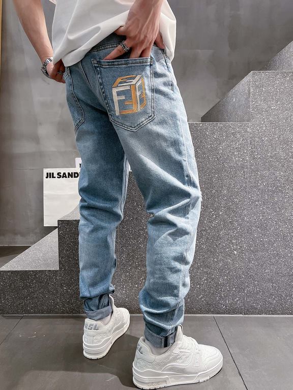 FD 2023 spring and summer new FF lock logo men's small straight denim jeans! Channel rare out, the market is rare boutique channel source, absolutely can bring you an unexpected wearing experience, sincerely recommended 