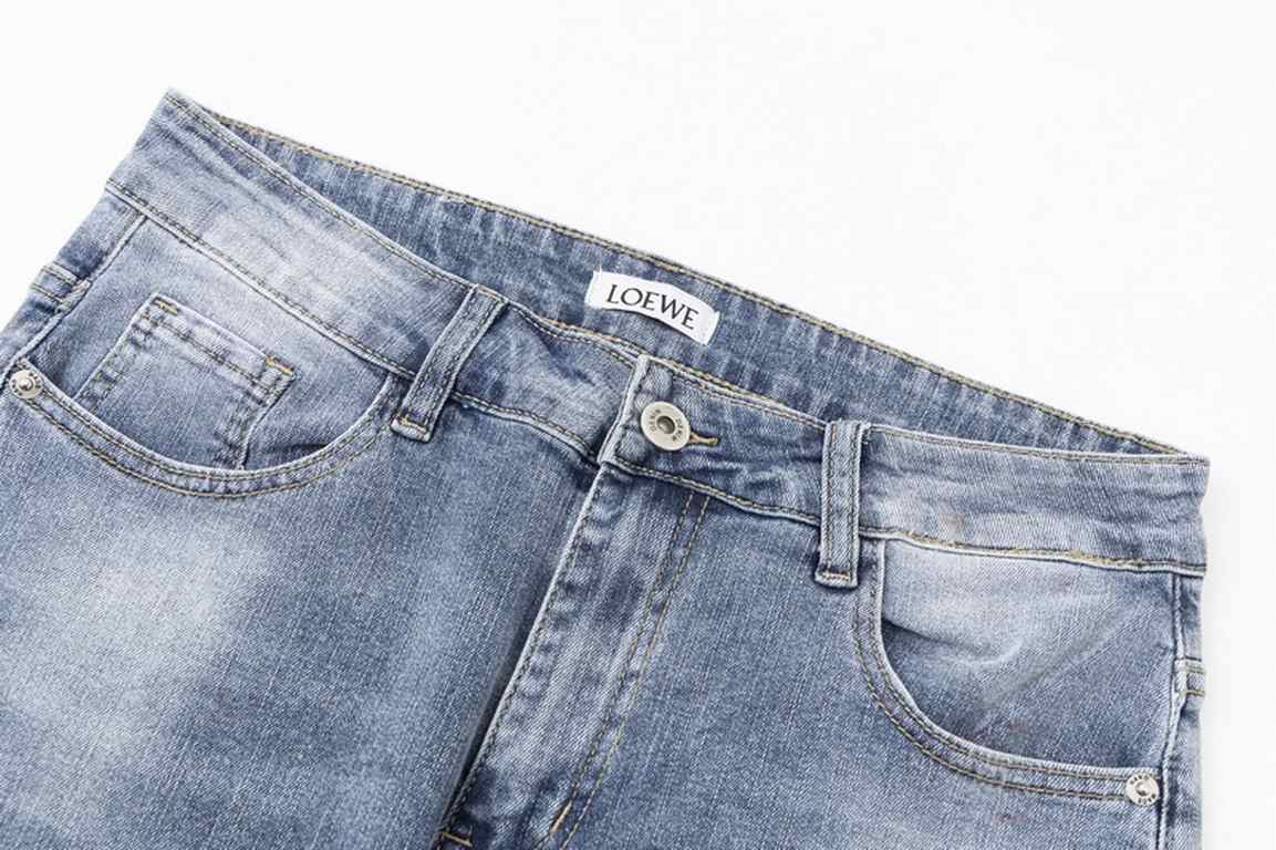 Loewe printed jeans 2023 latest products, counter synchronization on sale, the original single goods, washed casual jeans, imported original washed stretch fabric, comfortable and elastic, the original hardware accessori