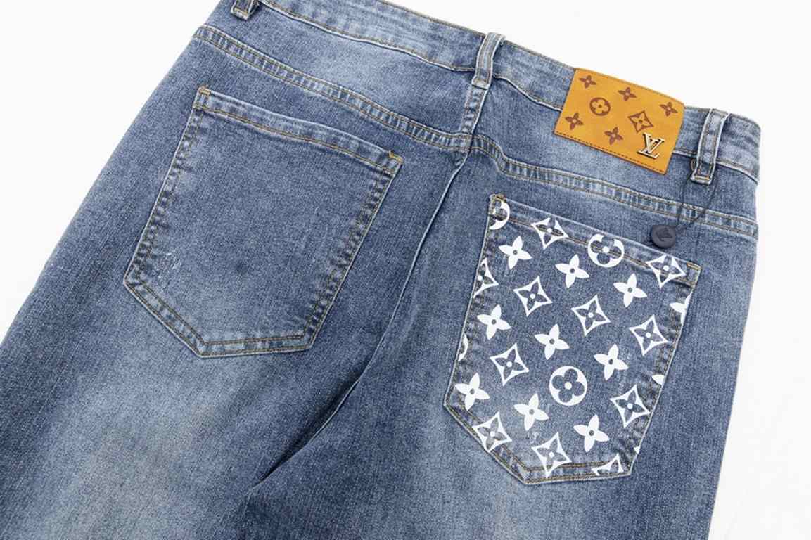 Louis Vuitton Louis Vuitton Pocket Classic Aged JeansSo far this year to do the most awesome jeans, heavy wash process, hidden mystery details are very much, this time the main push of the pants whether it is the version