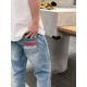 FD 2023 spring and summer new Roma logo men's small straight denim jeans! Channel rare out, the market is rare boutique channel source, absolutely can bring you an unexpected wearing experience, sincerely recommended to 