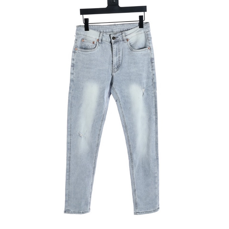 GUCCIGucci Back Pocket Lightning Logo JeansSo far this year to do the most awesome jeans, heavy wash process, hidden mystery details are very much, this time the main push of the pants whether version or on the body is t