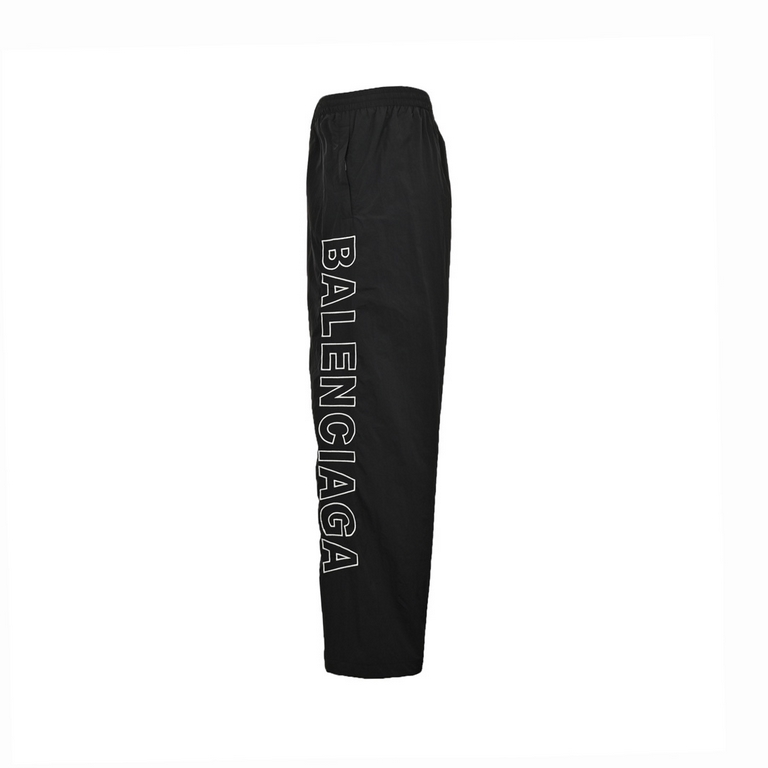 BalenciagaParisian 23Fw Embroidered Nylon TrousersCustomized Paris three defense full-featured punching fabric, custom 100 nylon mesh, windproof waterproof and sunscreen, breathable and comfortable on the upper body, usi