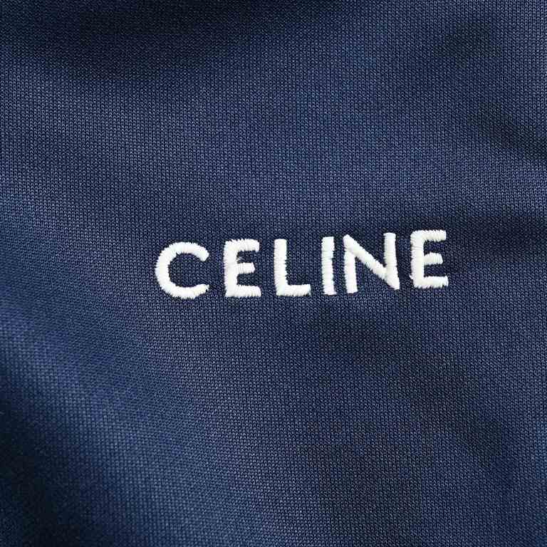 Celine Celine 23Fw Side Webbing SweatpantsOriginal purchase, perfect restoration. Fixed weaving and dyeing fabrics, scrapping rate is very high, clothing time-consuming and lengthy, Wang Yibo on the body, the fabric in t