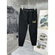 Fendi new casual pants for fallwinter 2023! Official website synchronized sale. Brand classic LOGO casual pants , customized fabric, excellent comfort, strong hand touch. Highly recognizable, perfect quality craftsmanshi