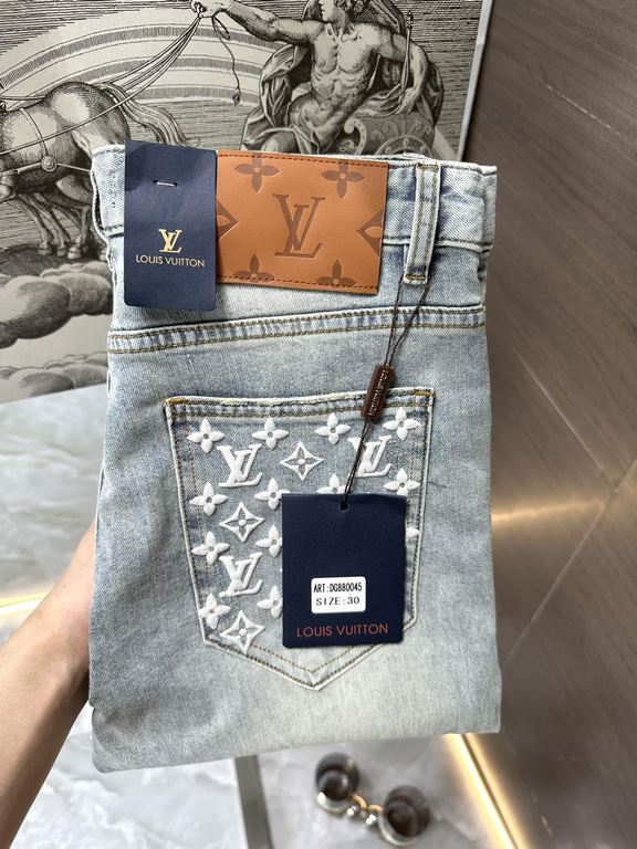 Louis Vuitton 2023 High-end bespoke jeans Latest fashion week runway models Original color yeast wash Selected heavyweight denim fabric (pure cotton) Comfortable and skin-friendly Original hardware Accessories accessorie