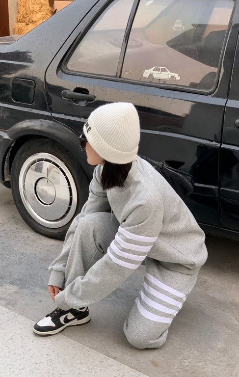 THOM BRWONE TB Newest Padded Sweatpants