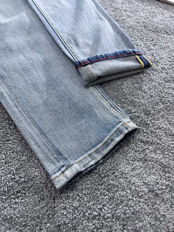 Donkey Family 23SS high-end custom jeans Latest fashion week runway models Original color yeast wash process Selected heavyweight denim fabrics, comfortable and skin-friendly Original hardware accessories accessories Cub