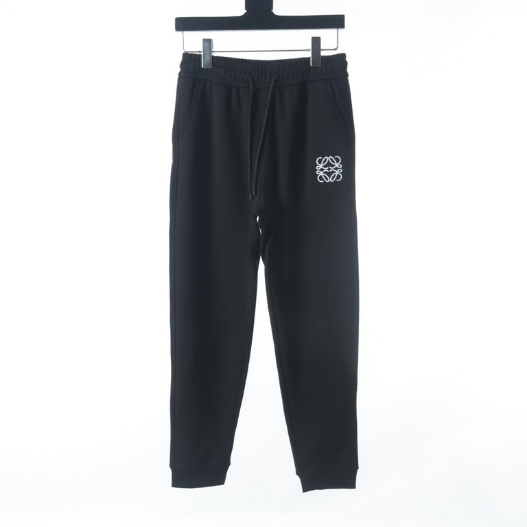 LOEWELOEWE small logo embroidery padded sweat pantsThis section uses high weaving ultra-fine high-tech knitted composite cloth material, the texture of the fabric is very high-grade delicate, grade sense of strong , work