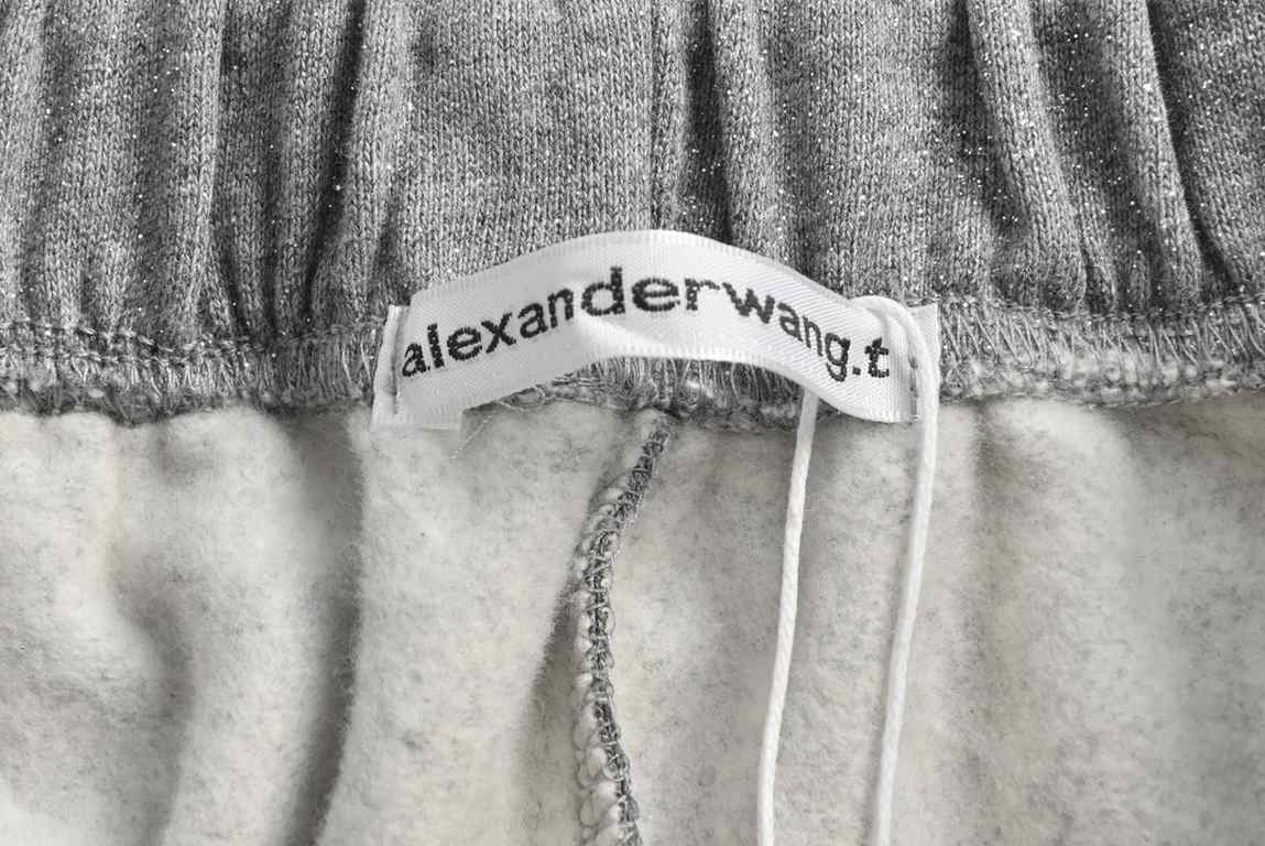 Alexander wang Alexander Wang 23Fw Bling suit pantsAlexander Wang new Alexanderwang bright flash suit jacket zp open version of the development of grams 85 cotton 15 polyester fiber can be said to be very heavy one The f