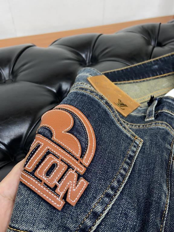 L brand fall modelsThe new model of jeans Small Straight Counter available Physical store extreme jeans   Counter original 11 good goods for all ages. The highest version of the market imported fabrics from Europe. Comfo