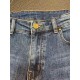 Lv Louis Vuitton Exclusive new Slim model small straight jeans, high-end version! Counter customized fabrics Breathable comfort, impeccable details, brand elements design concept, reflecting high quality. The handfeel is