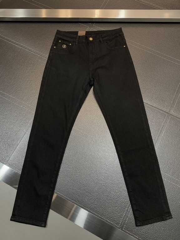 LV Louis Vuitton exclusive exclusive new models Slim models small straight jeans, high-end version! Counter customized fabrics Breathable comfort, impeccable details, brand elements design concept, reflecting high qualit