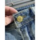 LOW family 23SS new jeans High-end quality Slim cut fabric with elasticity Good shape on the body Size 30, 31, 32, 33, 34, 36, 38.