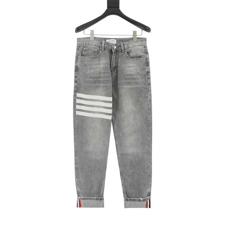 (Support put store)Thom BrowneThom Browne four bar print jeansSo far this year to do the most bullish jeans, heavy wash process, hidden mystery details are very much, this time the main push of the pants either version o