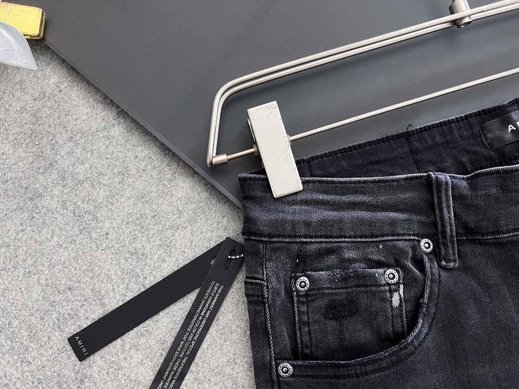 (AMIR 23s New Season Pop-up Quality Feeling Handling PerfectionSummer classic casual stretch jeans low-profile luxury sense, customized leather brand   hardware accessories counter year after year hot classic explosive m