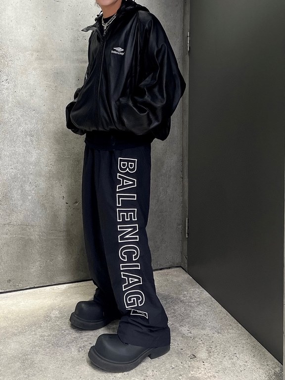 #BalenciagaBalenciaga 23Fw Embroidered Nylon Trousers Top