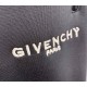 Givenchy Givenchy 2023 latest product casual pants counter with the same fabric, version of the fashionable and generous, buttocks thin, no sense of tightness, the use of imported counter fabrics on the body of the excel