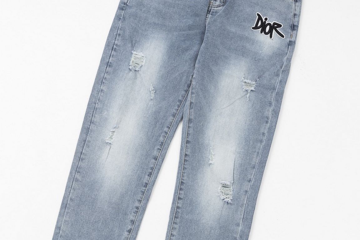 Dior Dior Classic Old Flower Pocket Hole Breaker Jeans Jeans 2023 latest products, counter synchronization on sale, the original single goods, washed casual jeans, imported original washed elastic fabric, comfortable and